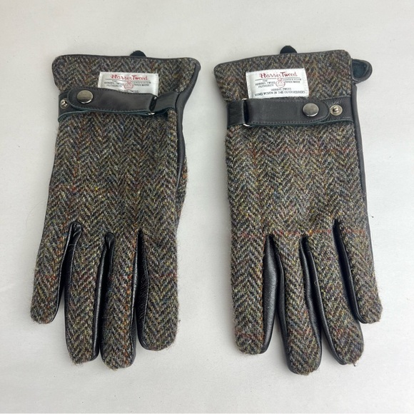 Harris Tweed Accessories - Herringbone Gloves - Brown and Black
